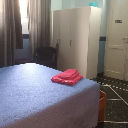Affittacamere Ruggiero E Di Rosa Guest house 2*