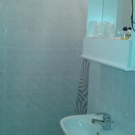 בית הארחה Affittacamere Ruggiero E Di Rosa ג'נובה